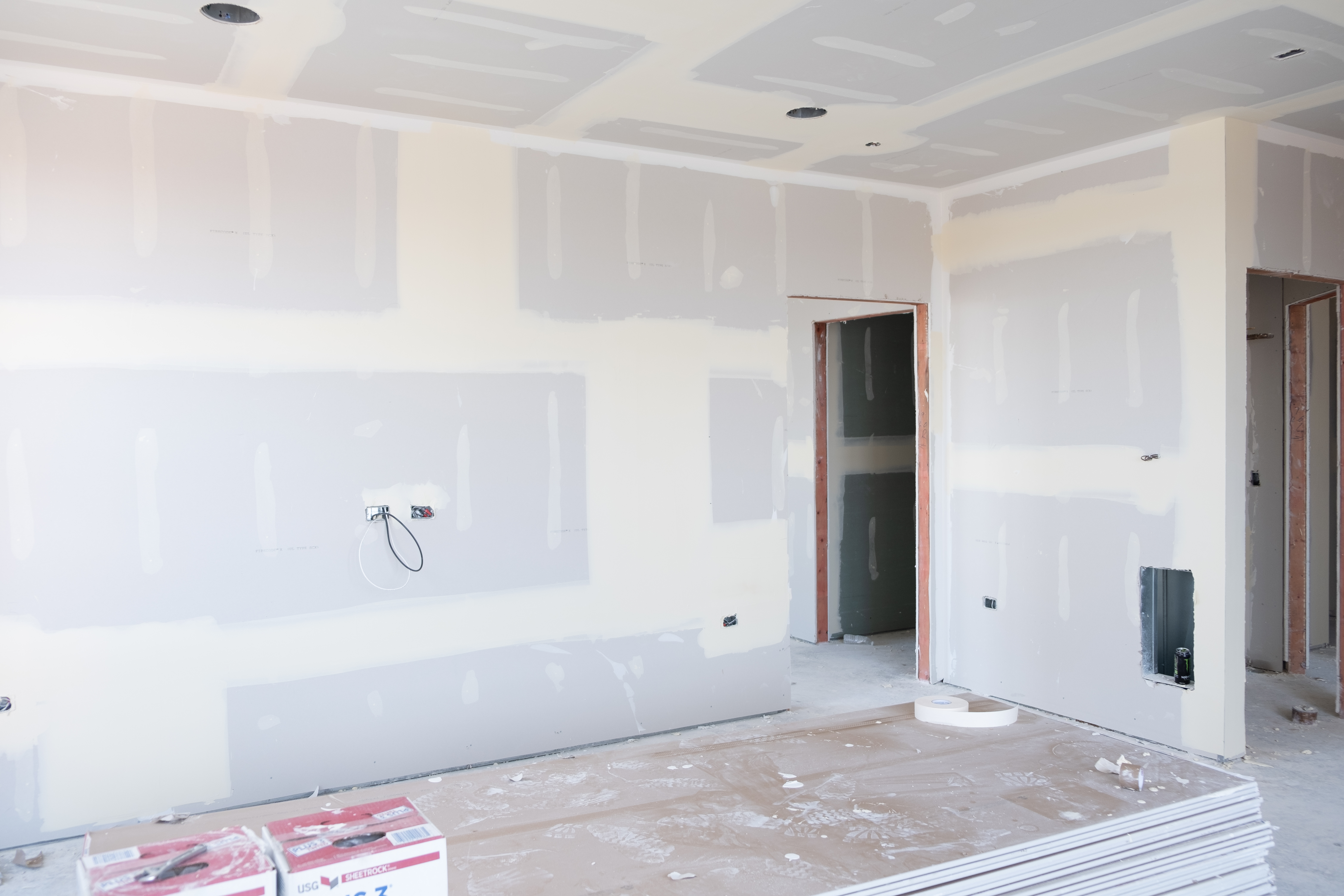 Drywall & Plaster Repair - Image 4